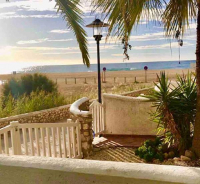 Three bedroom house by the sea
